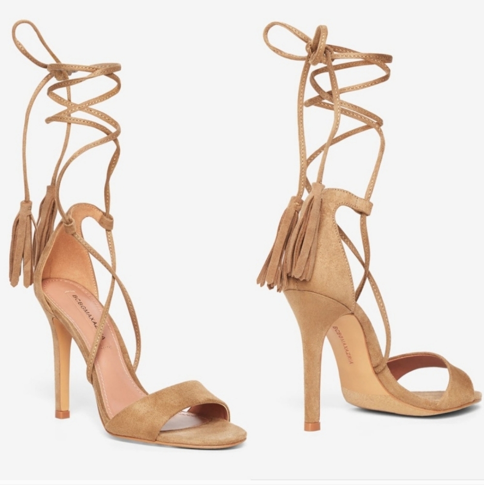 BCBGMAXAZRIA ARDENZA TASSEL  HEEL